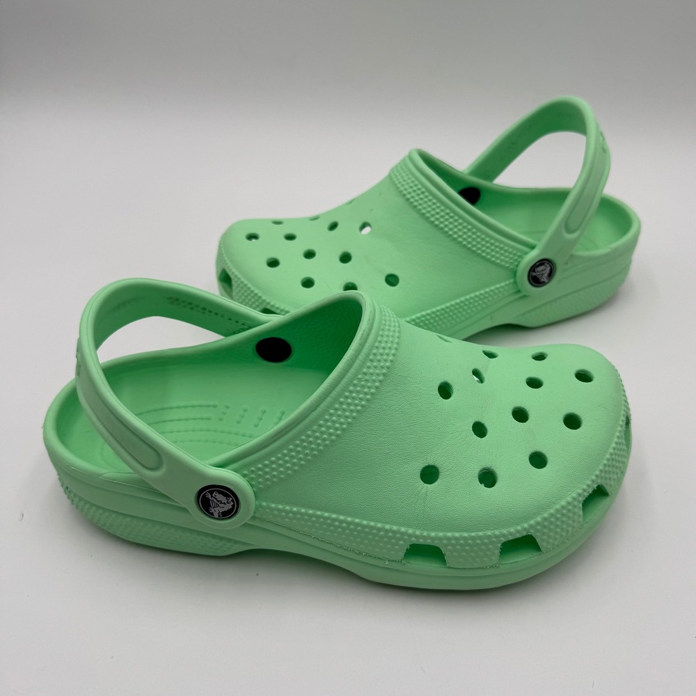 Crocs Classic Clog Comfort Slip On Unisex M5 W7 Green Water Friendly Vibrant